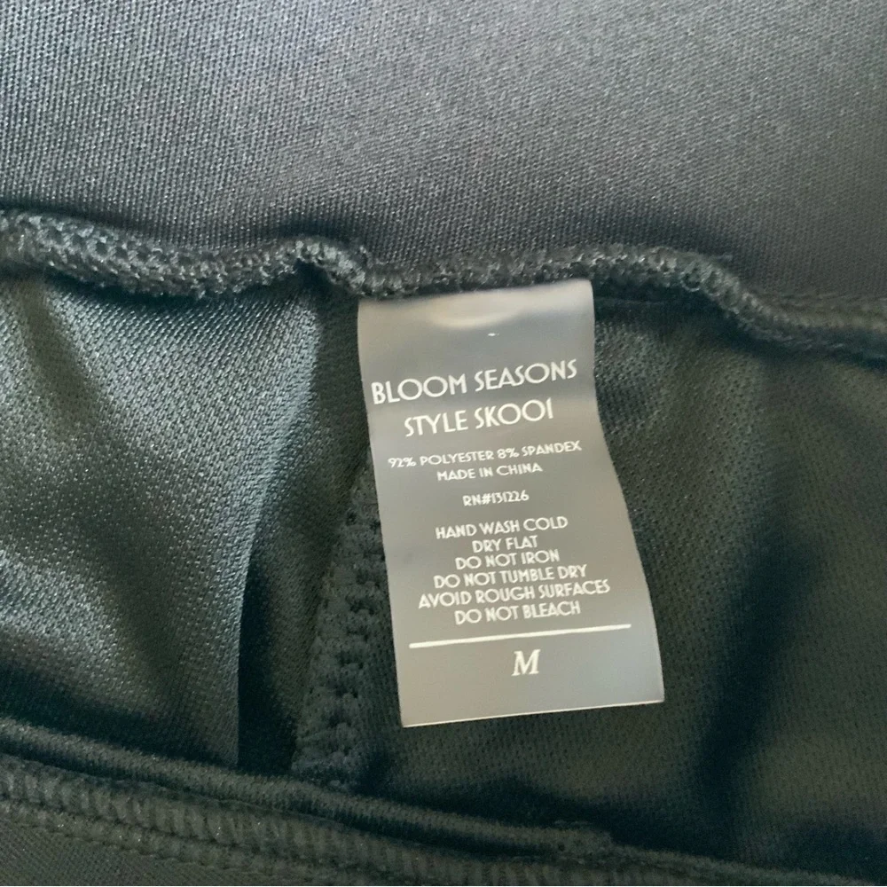 Bloom Season Elegant Black Women's Skirt